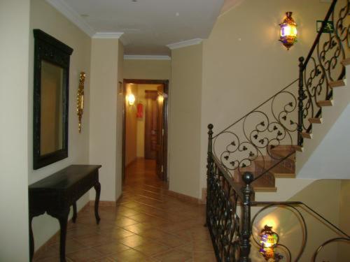 Santa Cruz Hotell Los Palacios Y Villafranca Eksteriør bilde